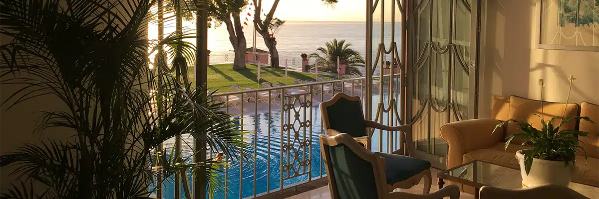 Boutique Hotel vs. Resort: Which Stay Is Right for Your Trip? Boutique Hotel vs. Resort: Which Stay Is Right for Your Trip?